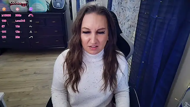 Brooklyn_Bee's cam snapshot