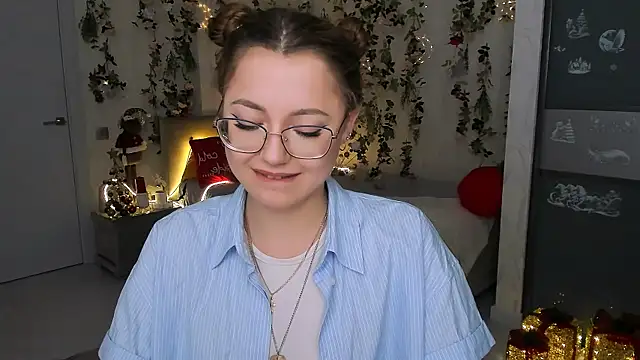 SereneFlame's cam snapshot