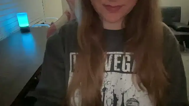 MollyJenson's cam snapshot