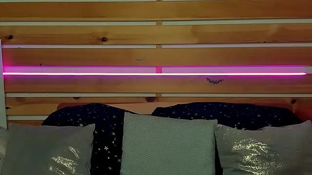 Lori_Williams's cam snapshot