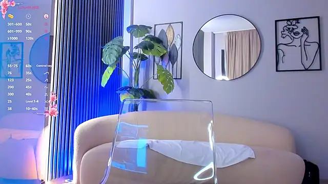 HottieLillyXXX's cam snapshot