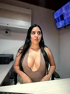 Sofia_Collins-'s cam snapshot