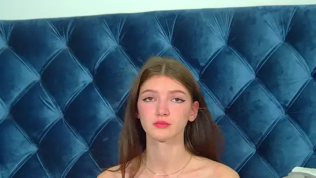 SophiaProve's cam snapshot