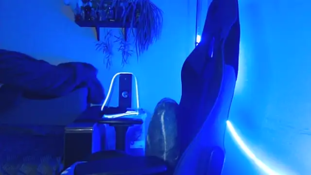 Diablica41 live sex cam