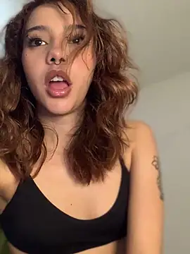 MiaaCute-'s cam snapshot