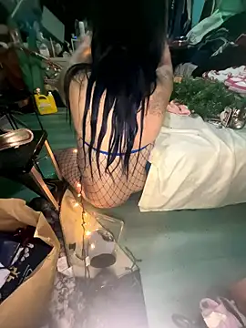 Juicylucylips69's cam snapshot