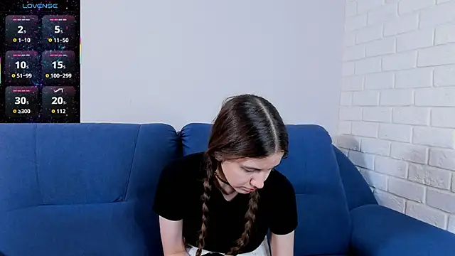 LucettaAdy live sex cam