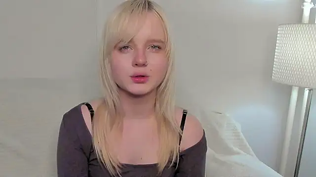 ustimeow's cam snapshot