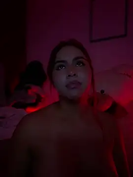 Zarahs_Blare1's cam snapshot