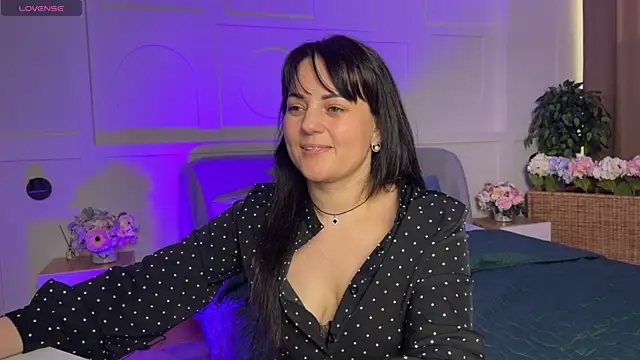 _SilkyShadow_'s cam snapshot