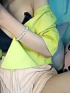 Lisa_xx2's cam snapshot