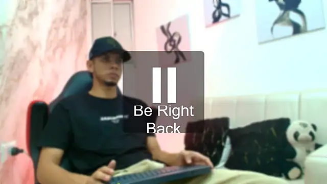 DustinandJordan's cam snapshot