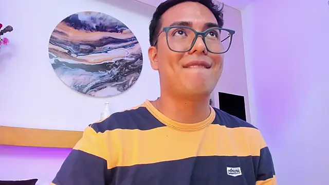 JohnBelRose's cam snapshot