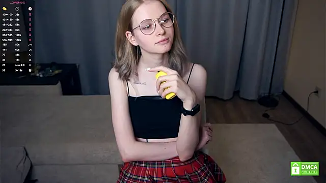 ToyaPletz's cam snapshot