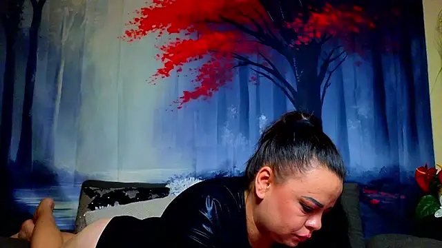 ElizabethEven's cam snapshot