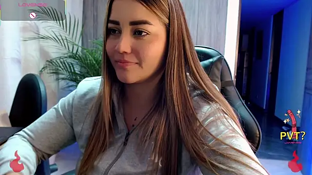 Lucia_star__'s cam snapshot