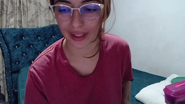 Kate_lorens9's cam snapshot