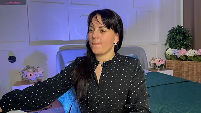 _SilkyShadow_'s cam snapshot