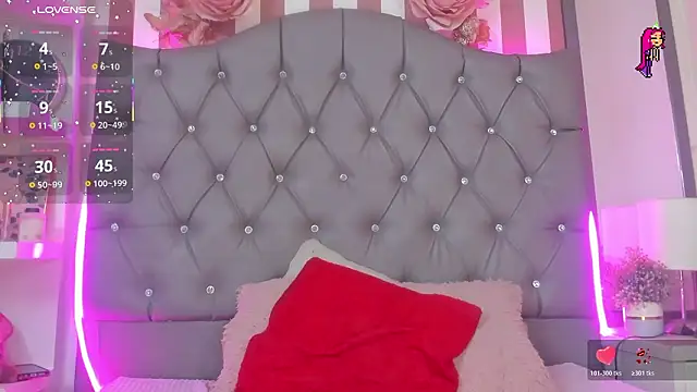 Star-Fire live sex cam