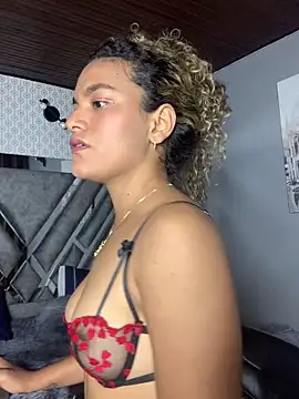 AngelPinkk_'s cam snapshot