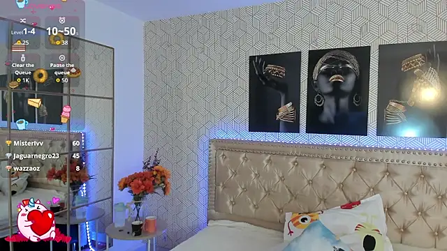 MeganRosseX's cam snapshot