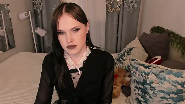 EffieMinki live sex cam