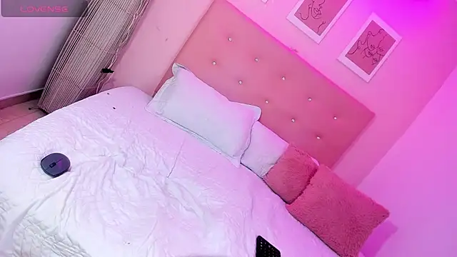 ANNIE_DOLCE_ live sex cam