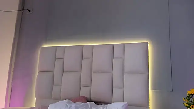 SammyRose_'s cam snapshot