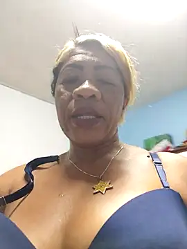 Tocameamor live sex cam