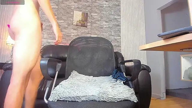 ian_diamond's cam snapshot