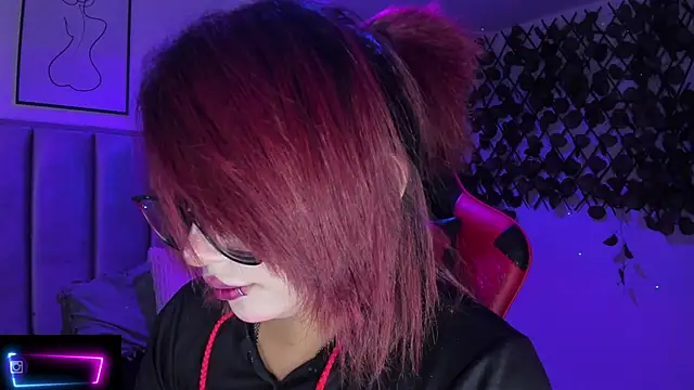 Kitty_Gang live sex cam