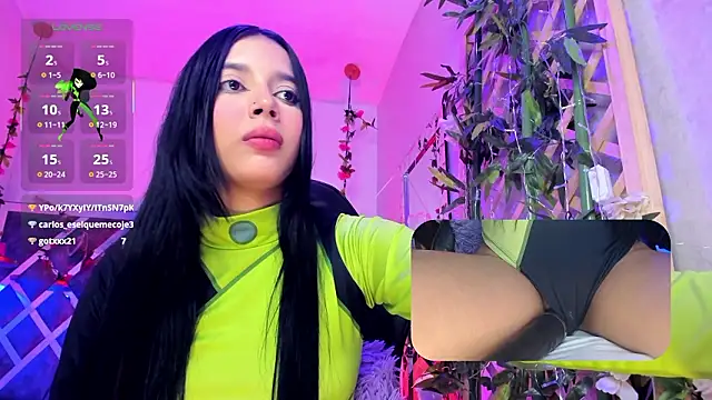SweetieCloe_ live sex cam