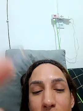 ofjuliaa live sex cam