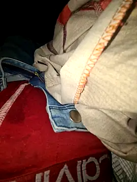 Reynold2608 live sex cam