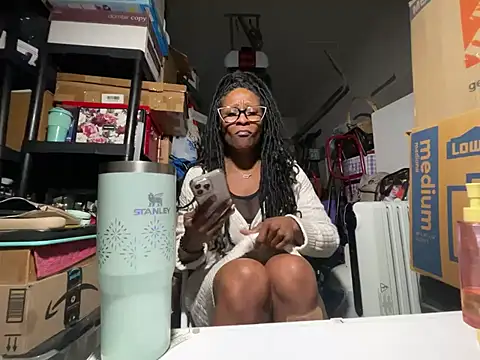 wynterheat live sex cam