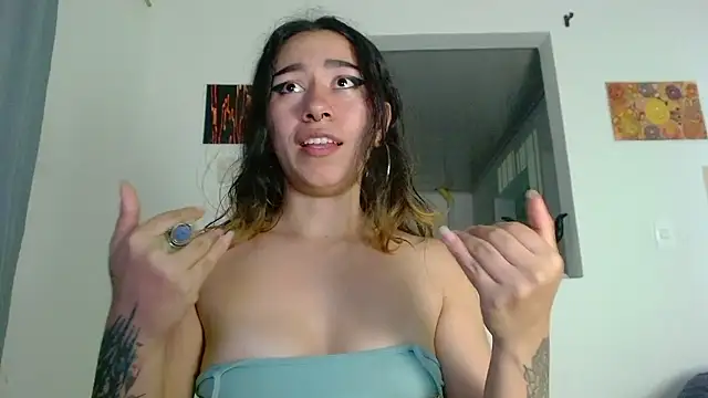 Maam_Ine's cam snapshot