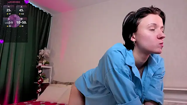 ElvaHilby live sex cam