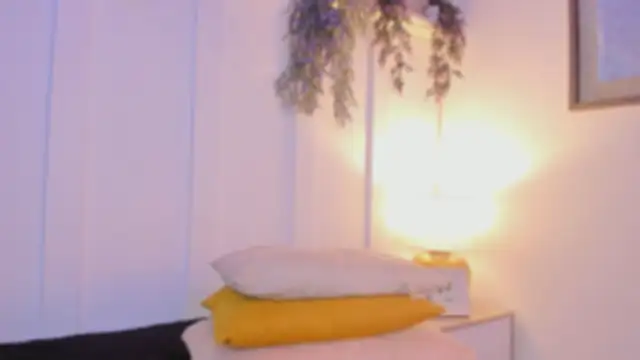 Seleneblood_'s cam snapshot