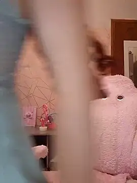 Irresistible24's cam snapshot