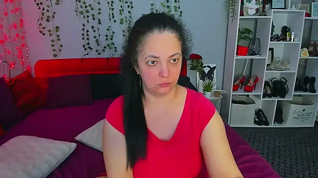 DarlingMilf live sex cam