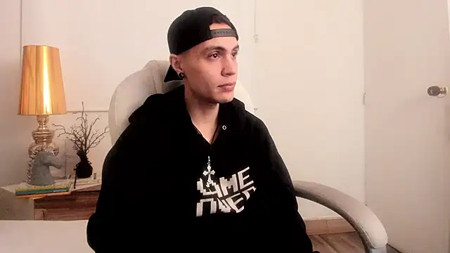 dark_sun302 live sex cam