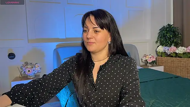 _SilkyShadow_'s cam snapshot