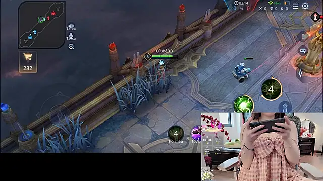 Caryln-Bun live sex cam