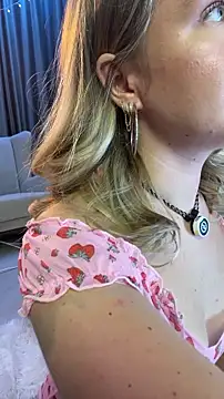 teasecake's cam snapshot