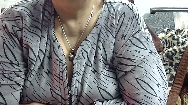 Kavya_XX live sex cam