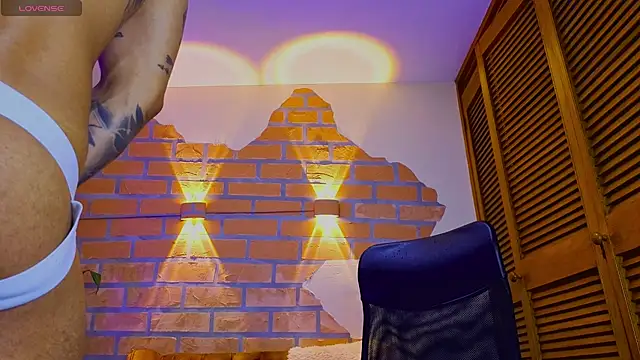 Dylanstonne live sex cam