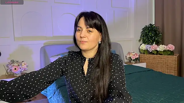 _SilkyShadow_'s cam snapshot