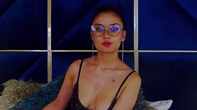 Ivanna_Teaser live sex cam