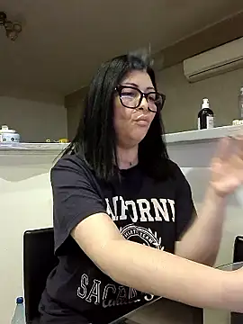 The_Lollipop_Enchantress_'s cam snapshot