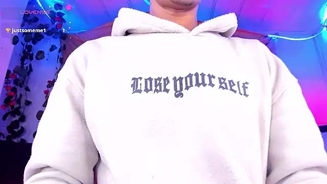 Ethan_Boyy's cam snapshot